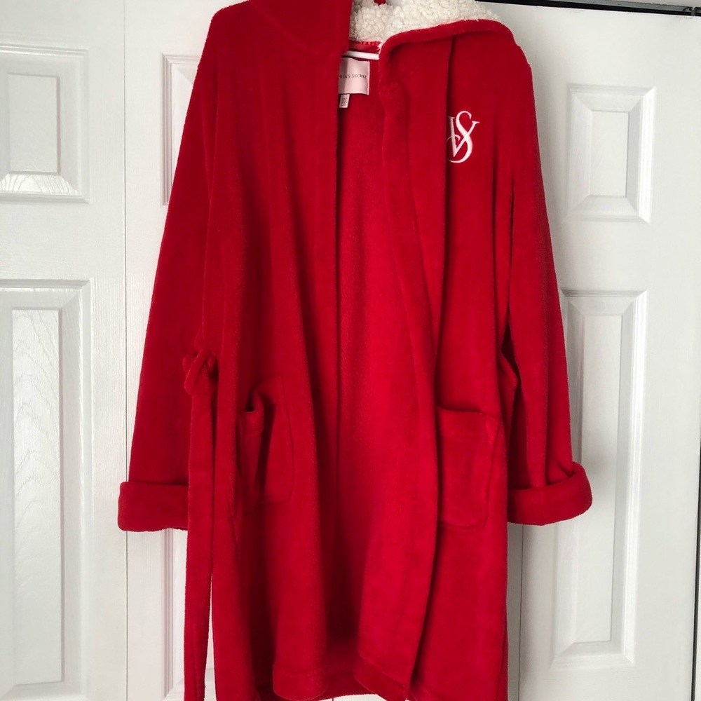 Victoria Secret Red Robe - Picture 6 of 7